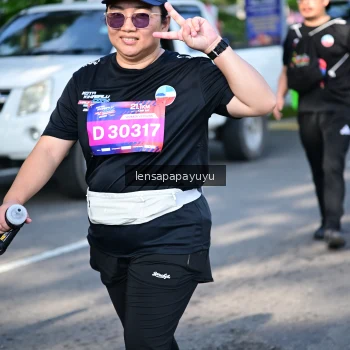 Runner Photo 4007911
