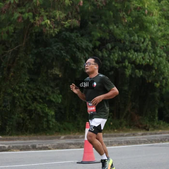 Runner Photo 4007917