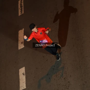 Runner Photo 4007954