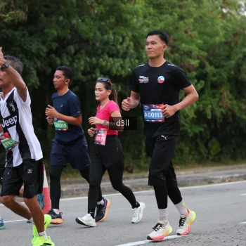 Runner Photo 4007959