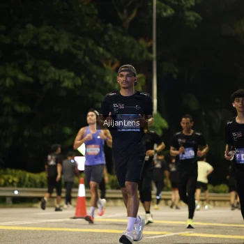 Runner Photo 4008186