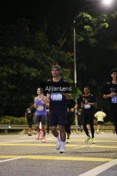 Runner Photo 4008270