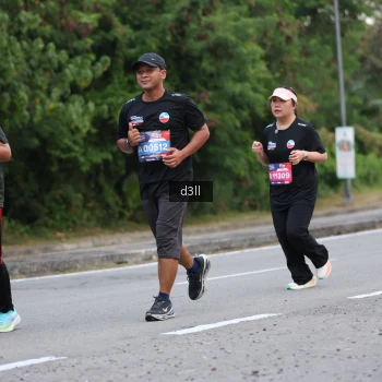 Runner Photo 4008343