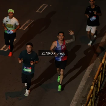 Runner Photo 4008382