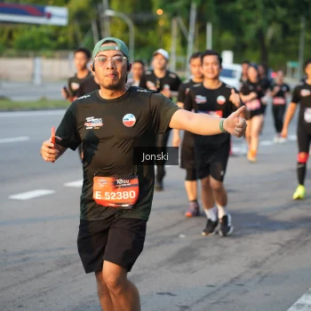 Runner Photo 4008545