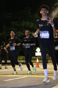 Runner Photo 4008596