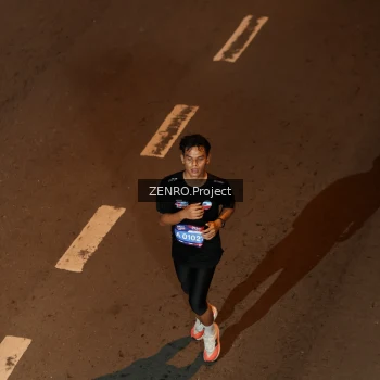 Runner Photo 4008685