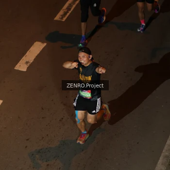 Runner Photo 4008720
