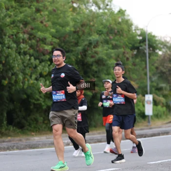 Runner Photo 4008733