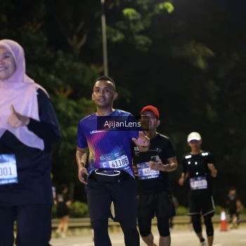 Runner Photo 4009029