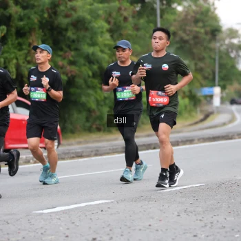 Runner Photo 4009136