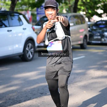 Runner Photo 4009325