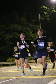 Runner Photo 4009377