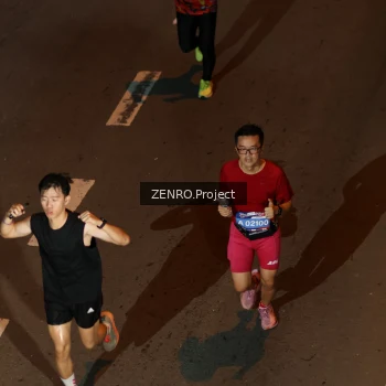 Runner Photo 4009563