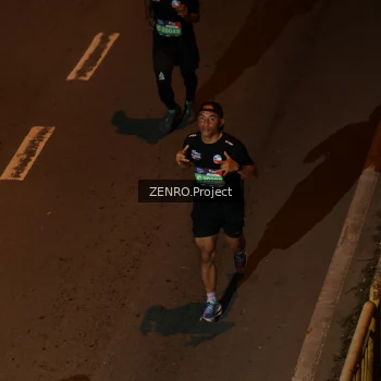 Runner Photo 4009568