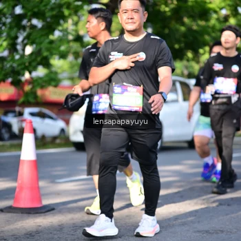 Runner Photo 4009607