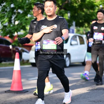 Runner Photo 4009609
