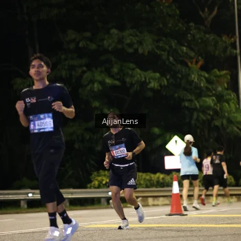 Runner Photo 4009623