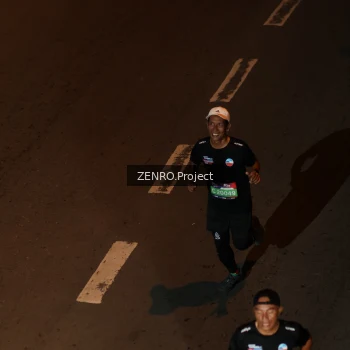Runner Photo 4009630