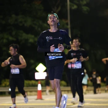 Runner Photo 4009656