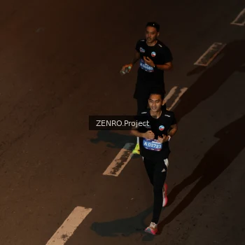 Runner Photo 4009678