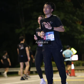 Runner Photo 4009693