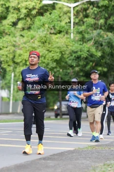 Runner Photo 40097