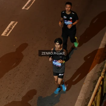 Runner Photo 4009708