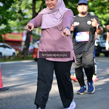Runner Photo 4009715