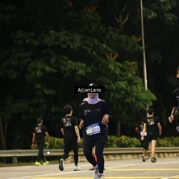 Runner Photo 4009761