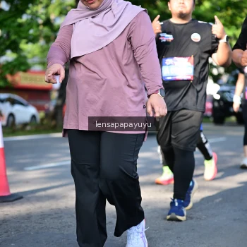 Runner Photo 4009763