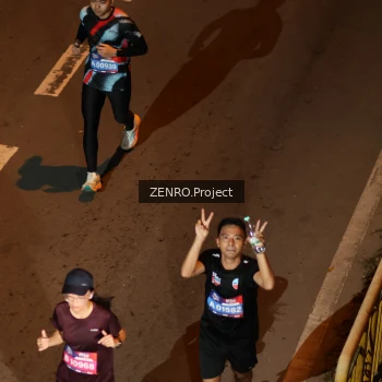 Runner Photo 4009835