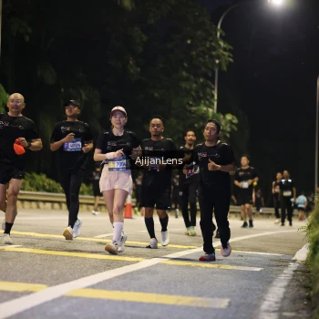 Runner Photo 4009962