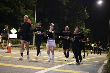 Runner Photo 4009999