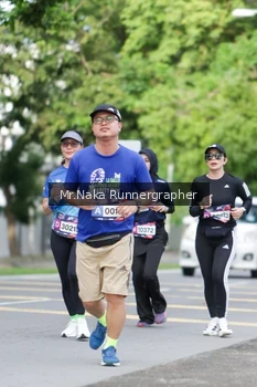Runner Photo 40101