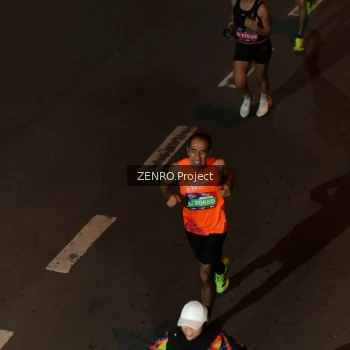 Runner Photo 4010335