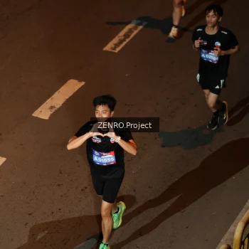 Runner Photo 4010443