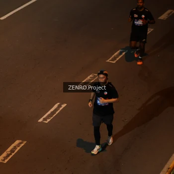Runner Photo 4010659