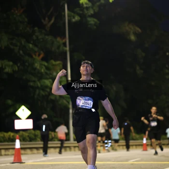 Runner Photo 4011053
