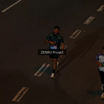 Runner Photo 4011148