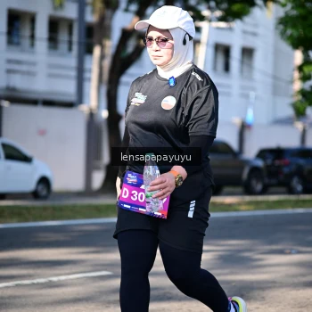 Runner Photo 4011181