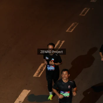 Runner Photo 4011276