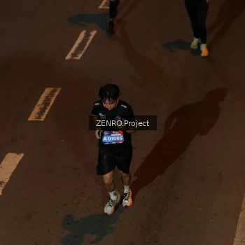 Runner Photo 4011372