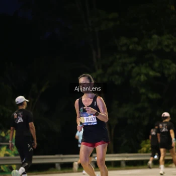 Runner Photo 4011435