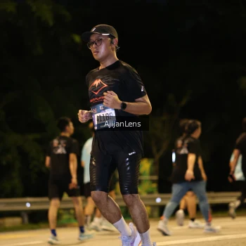 Runner Photo 4011595