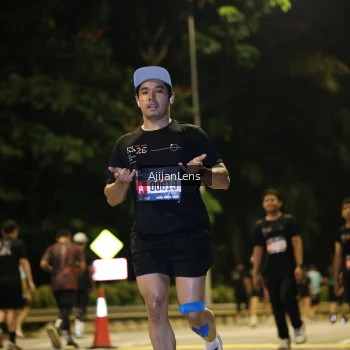 Runner Photo 4011611