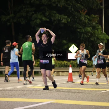 Runner Photo 4011915