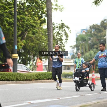 Runner Photo 4011917