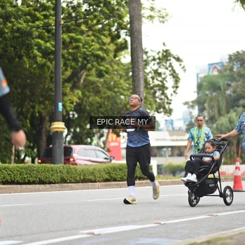 Runner Photo 4011923