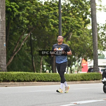 Runner Photo 4011937